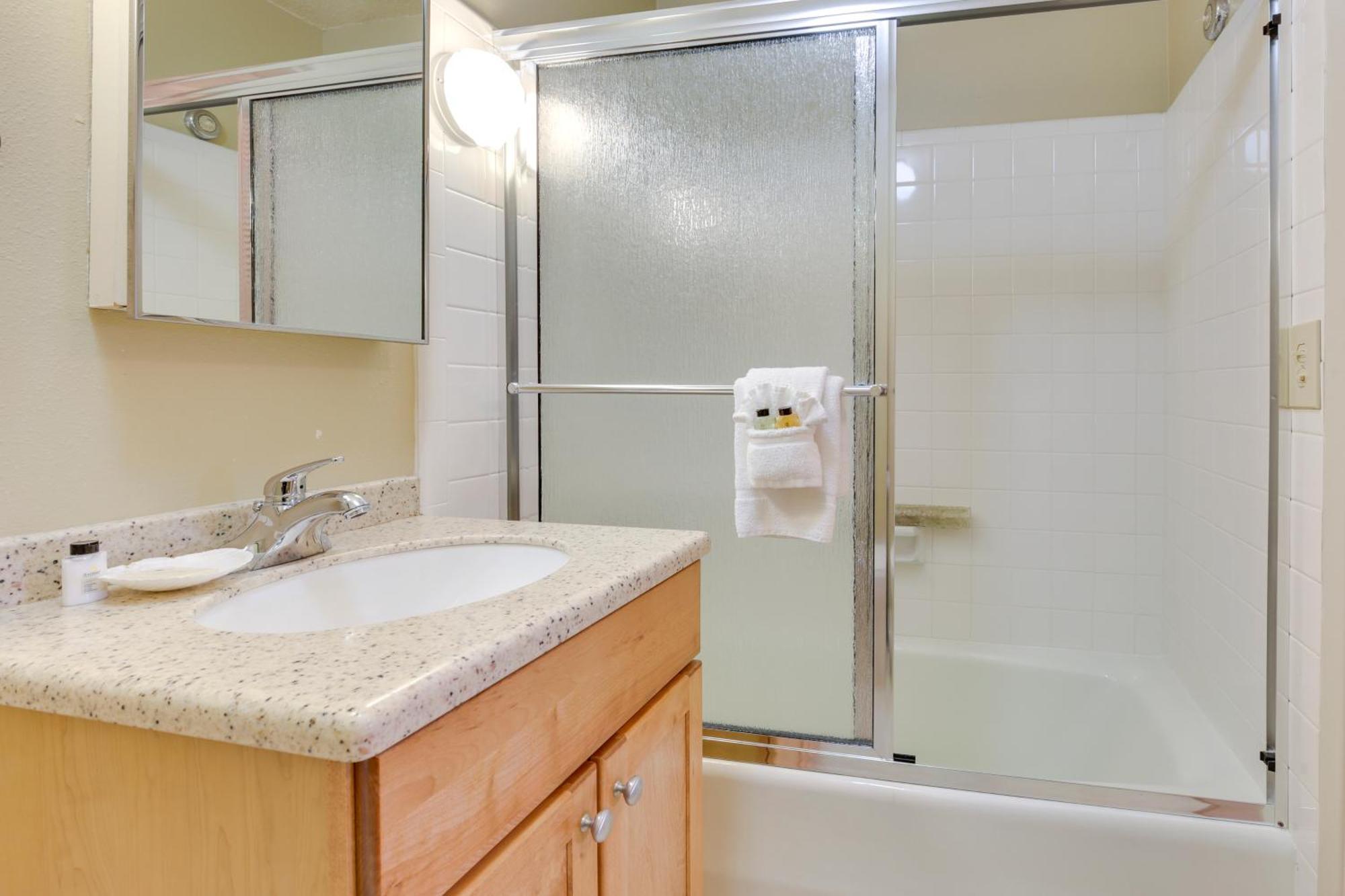 Comfortable Lincoln City Condo With Patio And Views! Eksteriør bilde