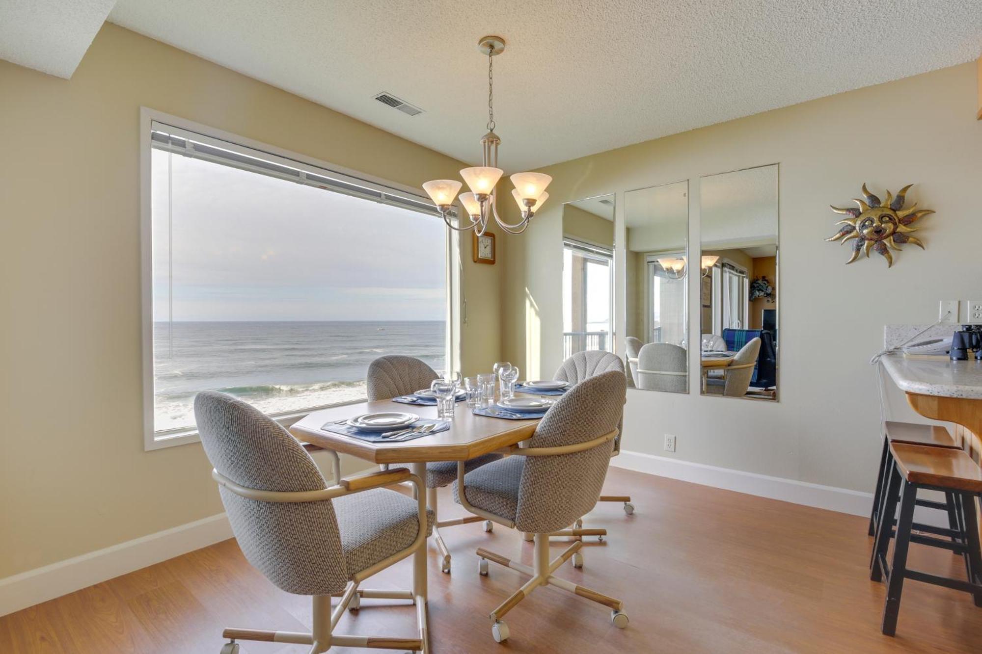Comfortable Lincoln City Condo With Patio And Views! Eksteriør bilde