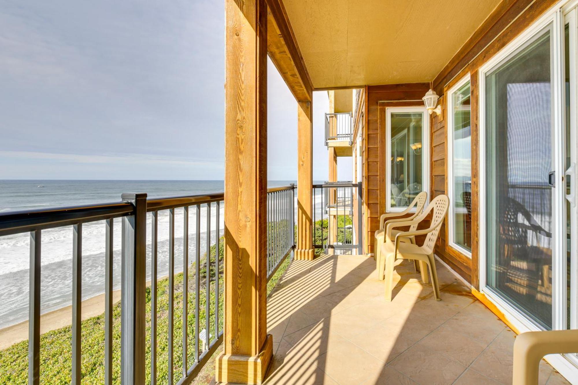 Comfortable Lincoln City Condo With Patio And Views! Eksteriør bilde